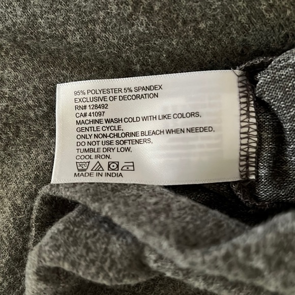 Greg Norman Performance 1/4 Zip Sweater - Picture 5 of 5